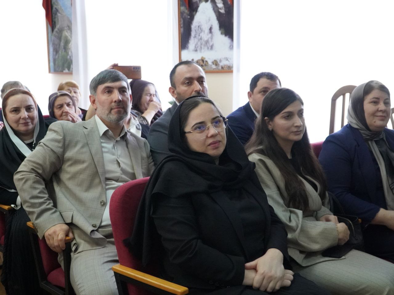 60 лет служения добру и профессионализму